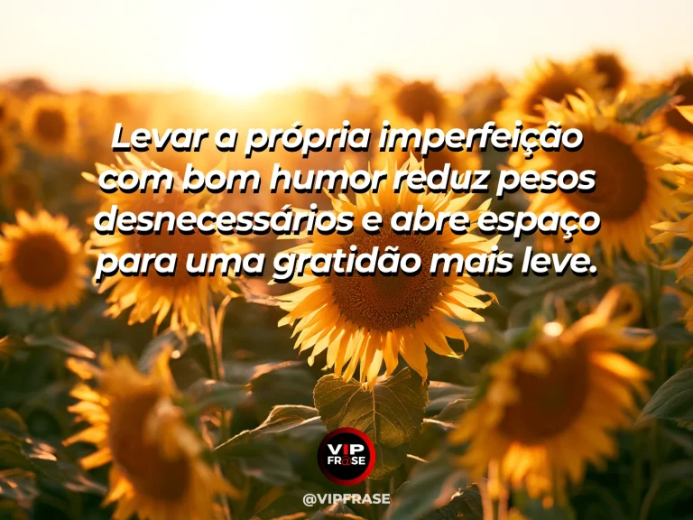 Pessoa rindo de um pequeno erro cotidiano em casa, situação leve e espontânea, expressão natural, atmosfera alegre e acolhedora