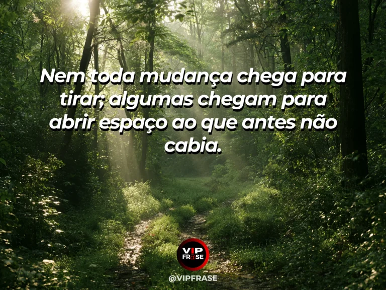 Frase reflexiva sobre recomeco, esperanca com janelas abertas para um jardim exuberante em uma casa clara.