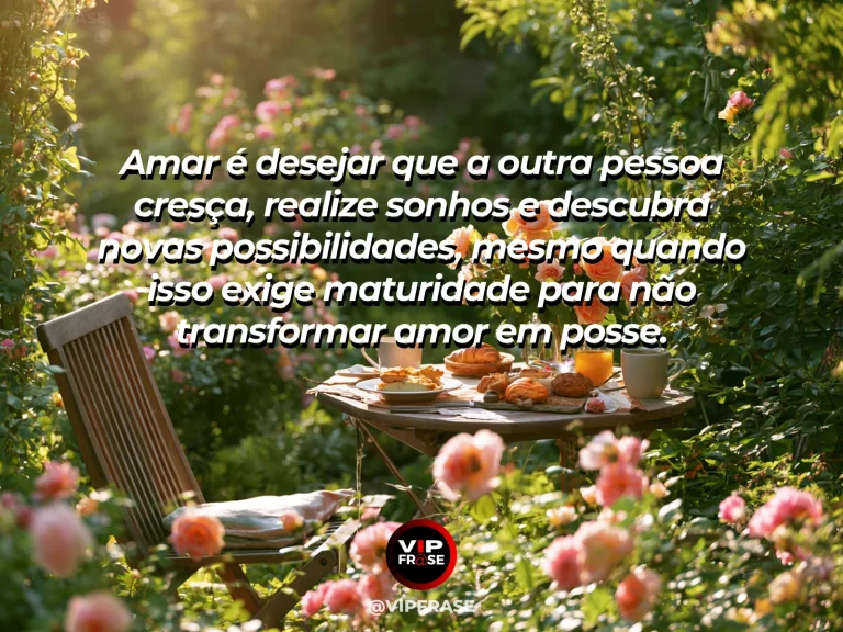 Mensagem sobre amor e crescimento com planta florescendo junto a uma janela ampla.
