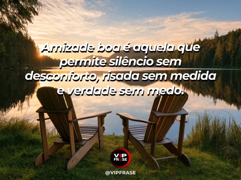Amigos rindo com espontaneidade em clima confortável, representando silêncio, alegria e verdade.