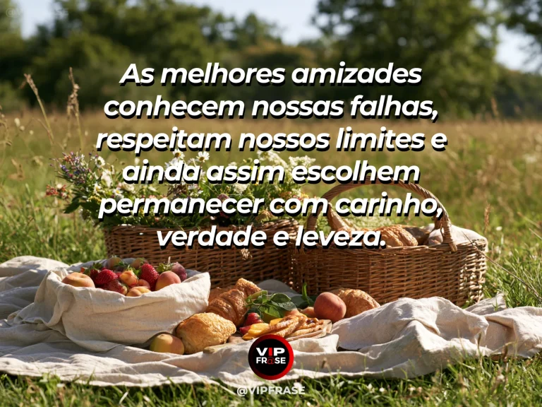 Mensagem sobre amizade em cena de friends sitting casually on apartment floor with takeout food.