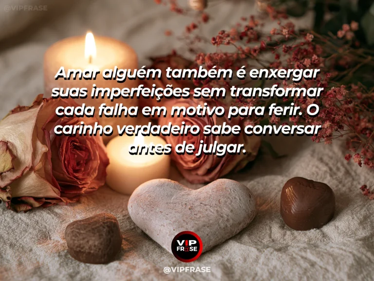 Mensagem sobre amor e aceitação com duas peças artesanais diferentes e harmoniosas.