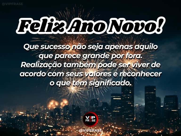 Mensagem de Ano Novo sobre significado do sucesso, com pessoa diante de um horizonte amplo.