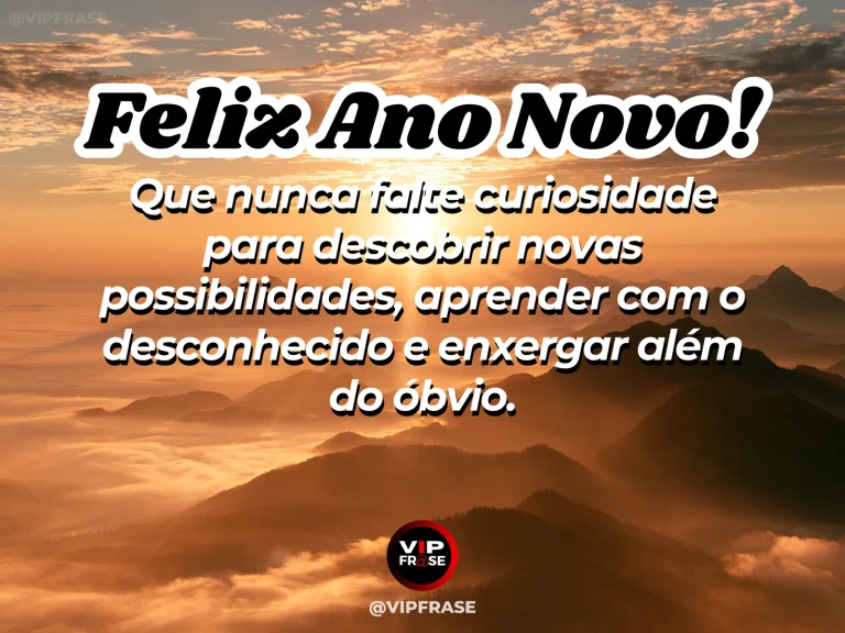 Mensagem de Ano Novo sobre sabedoria, com uma trilha sinuosa levando a um horizonte amplo entre montanhas, luz suave de amanhecer e atmosfera de descoberta.