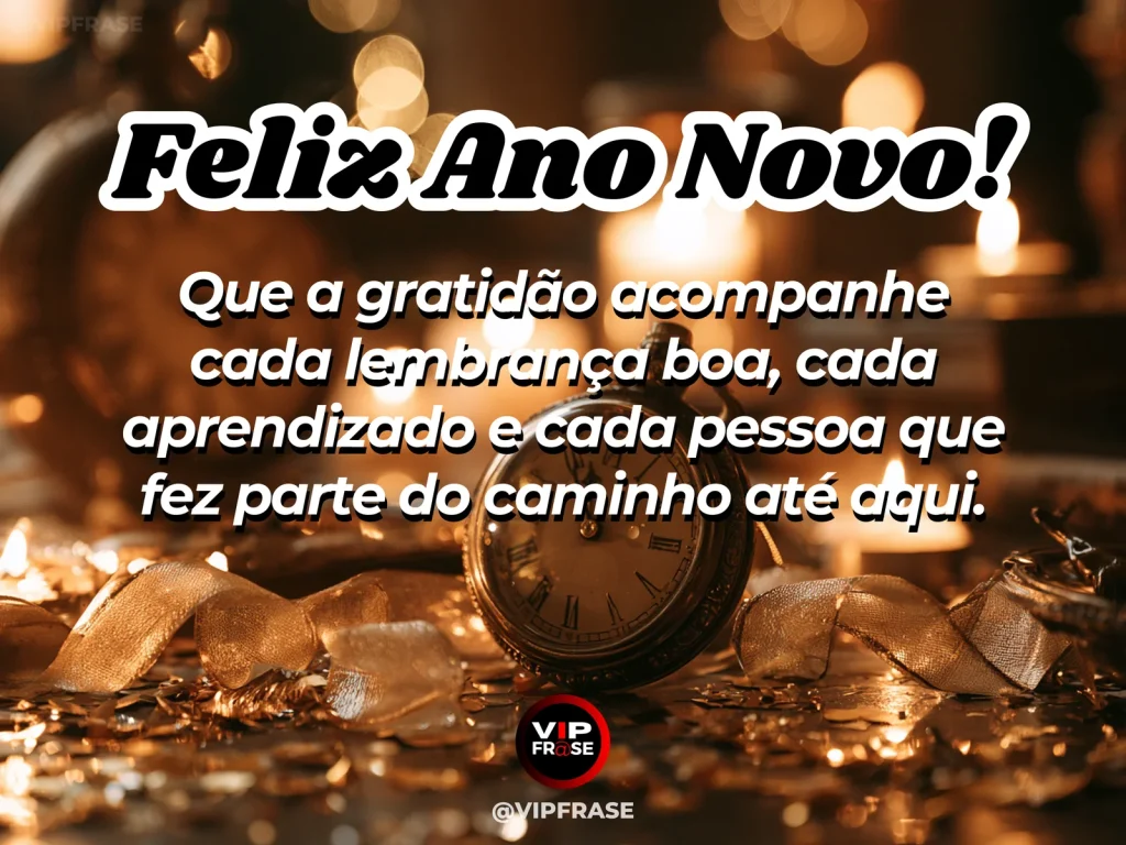 Mensagem de Ano Novo sobre gratidao, com trilha serena iluminada pelo fim de tarde e folhas douradas.