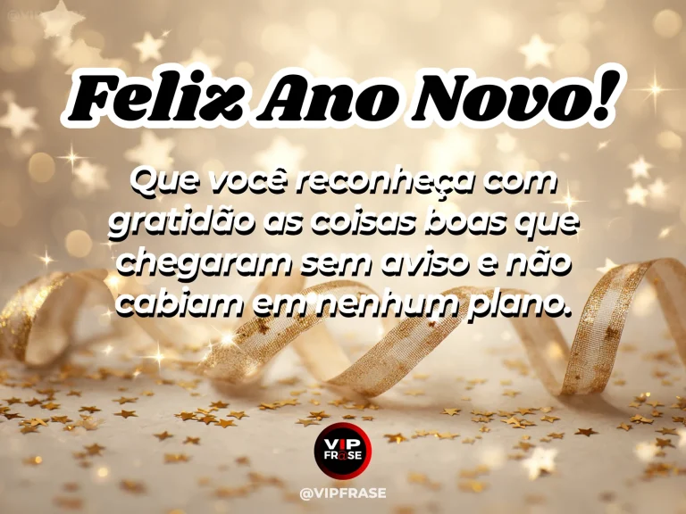 Frase de Ano Novo sobre gratidão por surpresas boas, com porta aberta para jardim.