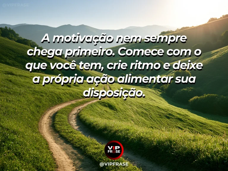 Frase motivacional sobre força, com uma pessoa de bicicleta iniciando uma subida em estrada de montanha ao nascer do sol.