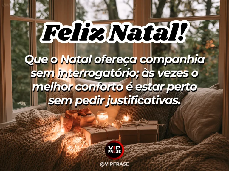 Frase de Natal sobre conforto sem perguntas, com duas canecas e manta em uma sala acolhedora.