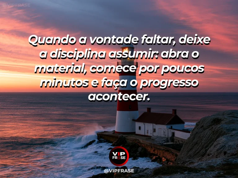Frase motivacional sobre estudo com mesa iluminada e ambiente de concentração.