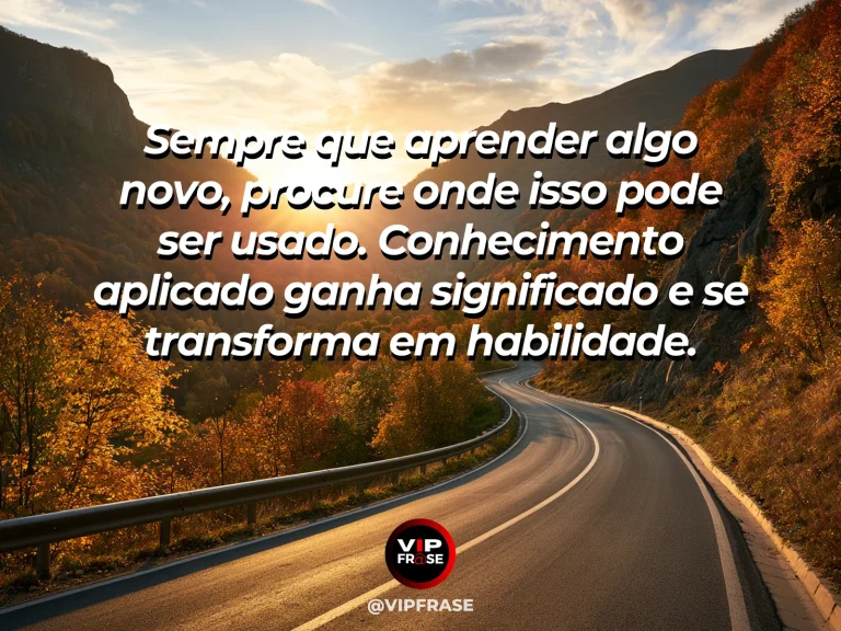 Mensagem motivacional sobre estudo e sucesso, com um livro aberto ao lado de ferramentas usadas em uma atividade prática.