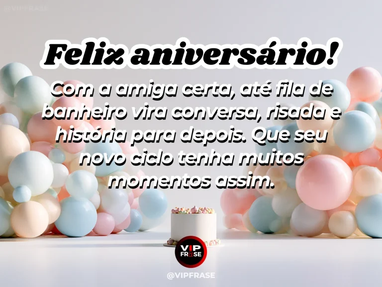 Mensagem de aniversário para amiga sobre alegria e amizade, com duas amigas rindo em momento espontâneo.