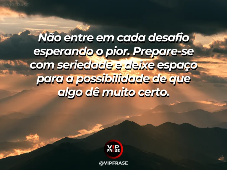 Mensagem motivacional sobre otimismo e confiança, com uma porta aberta para um ambiente claro e acolhedor depois de um corredor neutro.