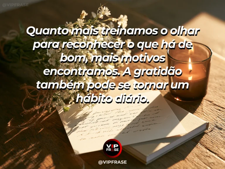 Mensagem de gratidão com cena de caderno aberto sem texto legível ao lado de flor e luz matinal, sugerindo ritual diário de gratidão