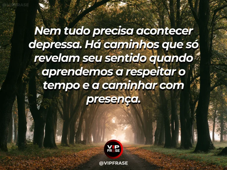 Mensagem reflexiva sobre vida, com um caminho arborizado ao amanhecer, banhado por luz dourada e cercado de vegetação viva.
