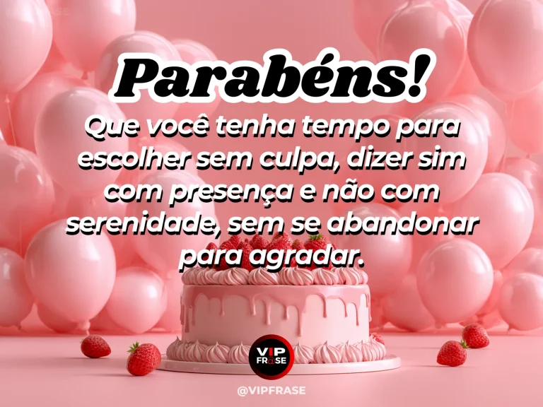 Frase de aniversário sobre escolher sem culpa, com agenda fechada sobre uma mesa.