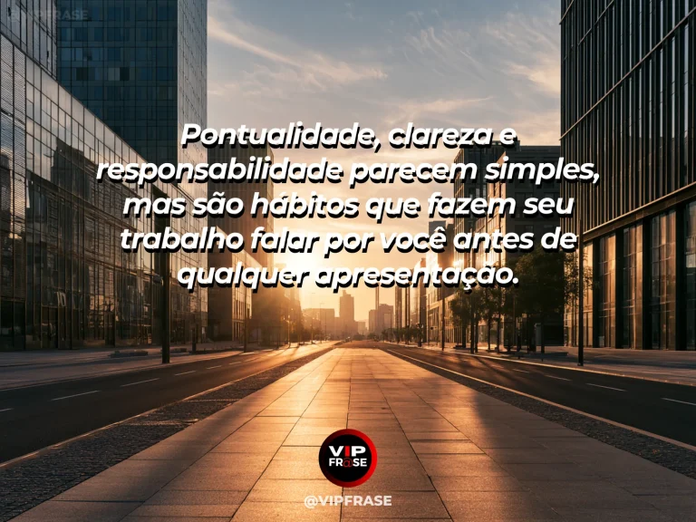 Mensagem motivacional sobre trabalho e sucesso, com um relógio discreto, agenda aberta e mesa profissional cuidadosamente organizada.