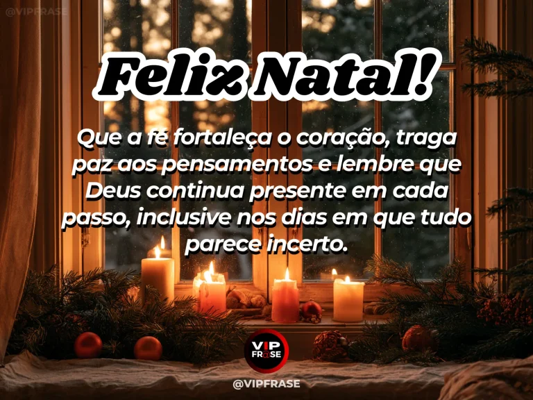Mensagem de Natal sobre fe, deus, com vela branca diante de uma janela com estrela natalina ao fundo, luz suave e atmosfera espiritual.