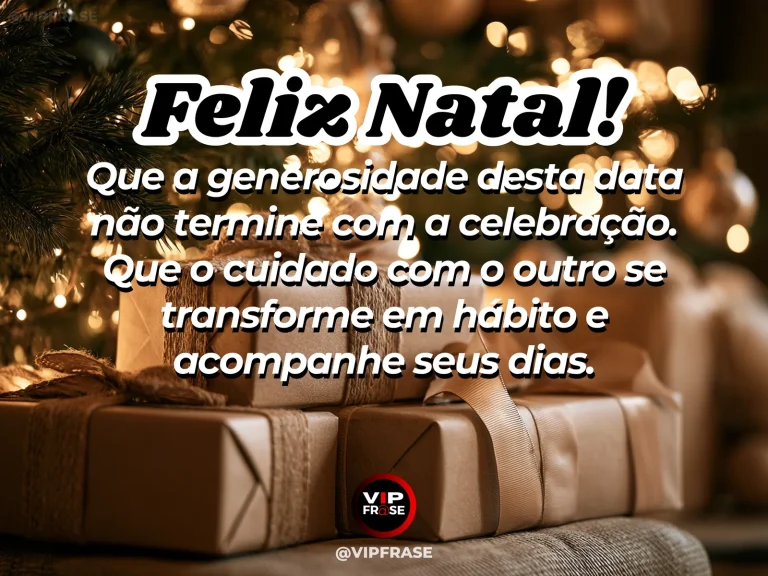Mensagem de Natal sobre carinho, com mãos organizando pequenos presentes para doação em ambiente natalino elegante.