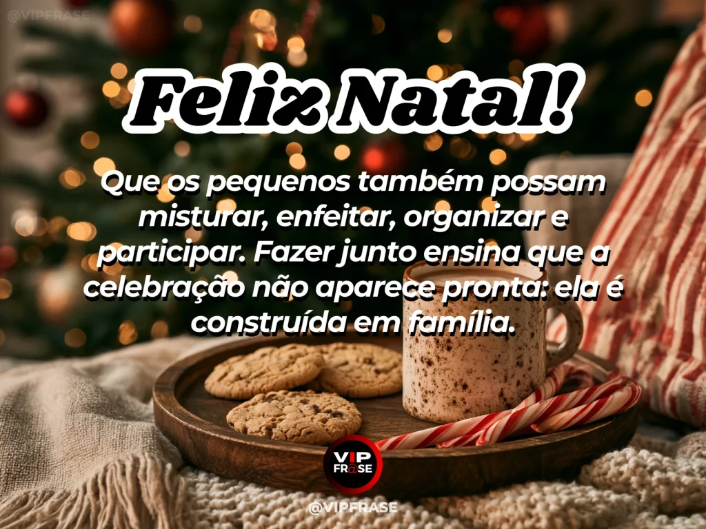 Arte de Natal sobre familia, sabedoria, com mãos pequenas ajudando a decorar biscoitos ou arrumar mesa de Natal em clima familiar.