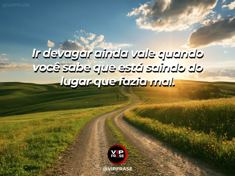 Frase de superação em slow mountain road climbing steadily toward the horizon.