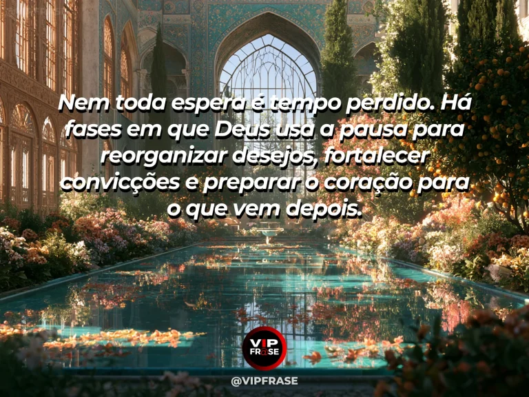 Frase sobre Deus com estufa de vidro elegante com plantas em diferentes estágios de crescimento e luz suave.