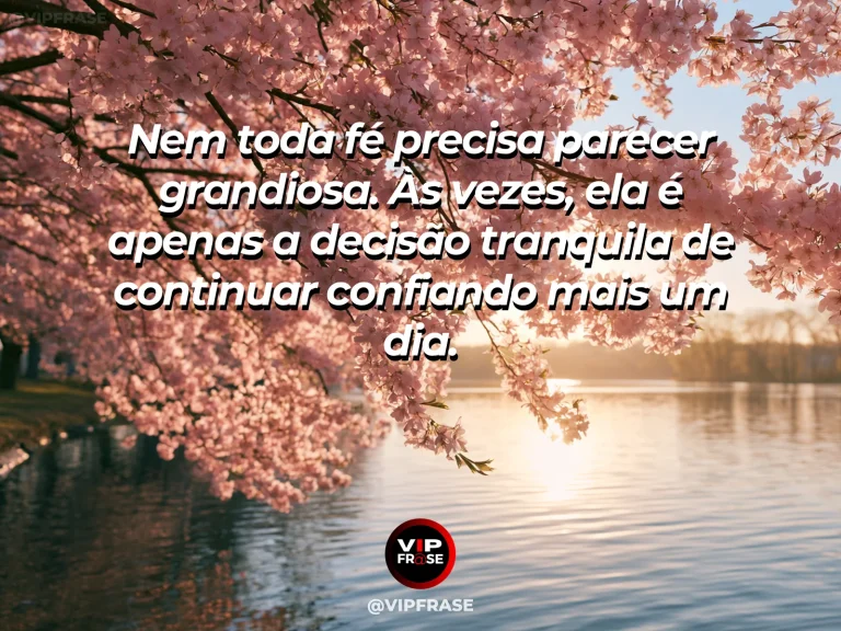 Frase de fé sobre confiança serena e persistente, com rio transparente correndo entre pedras arredondadas e samambaias.
