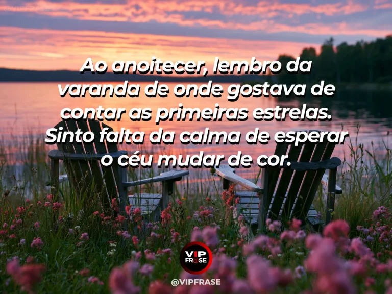 Mensagem sobre saudade, com varanda rural com flores e céu azul-violeta estrelando.