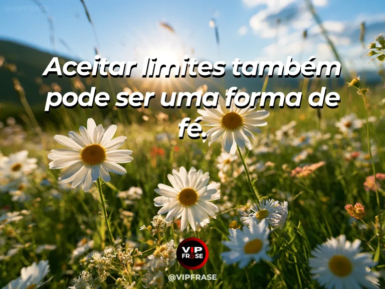 Mensagem de fé e sabedoria com terraços verdes acompanhando os limites da montanha.