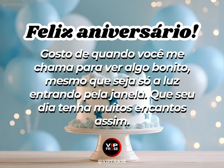 Mensagem de aniversário para marido sobre felicidade, com cenário festivo delicado.