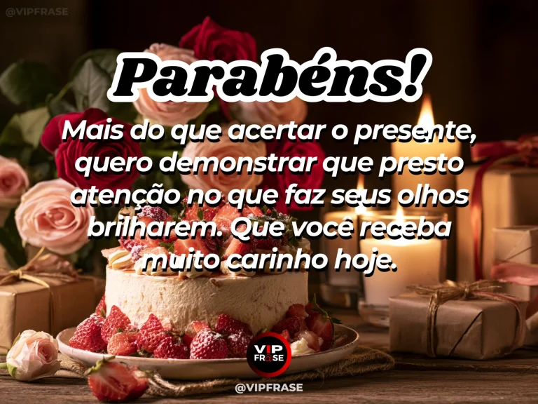 Mensagem de aniversário para namorada sobre um presente escolhido com atenção, com luxury wrapped birthday present with ribbon beside delicate layered rose birthday cake.