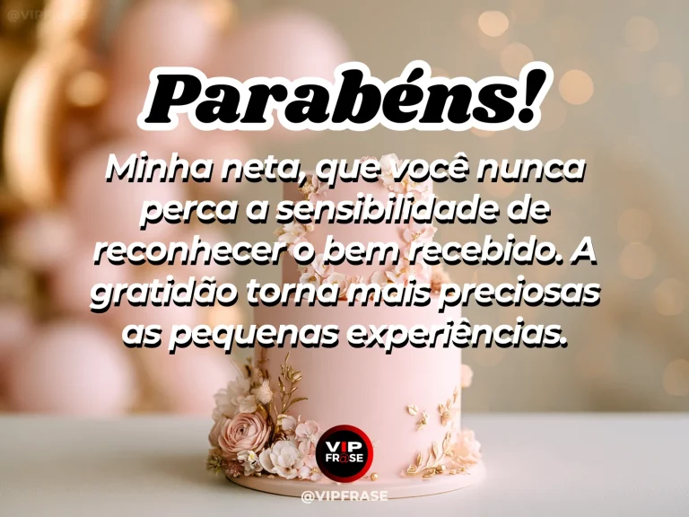 Mensagem de aniversário para neta sobre gratidao, em flores rosa na luz da manhã.