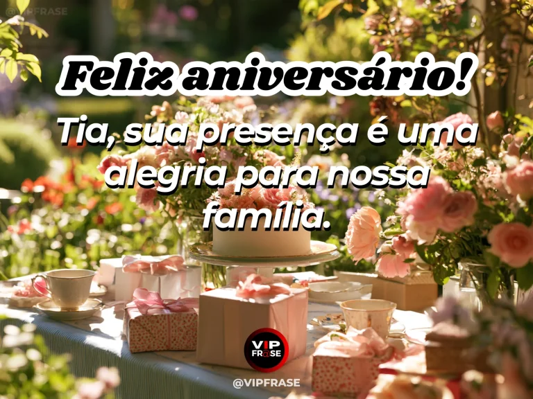 Mensagem de aniversário para tia sobre familia, com mesa de almoço familiar festiva no jardim iluminado.