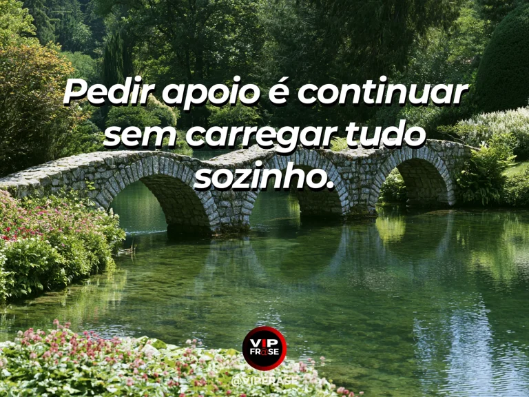 Mensagem de força sobre apoio para continuar, com ponte de pedra entre montanhas sobre uma grande cachoeira.