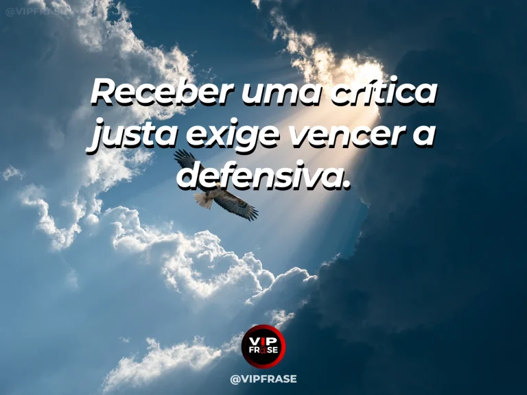 Mensagem sobre coragem para acolher uma crítica justa, com águia pousada observa reflexo em lago glacial.