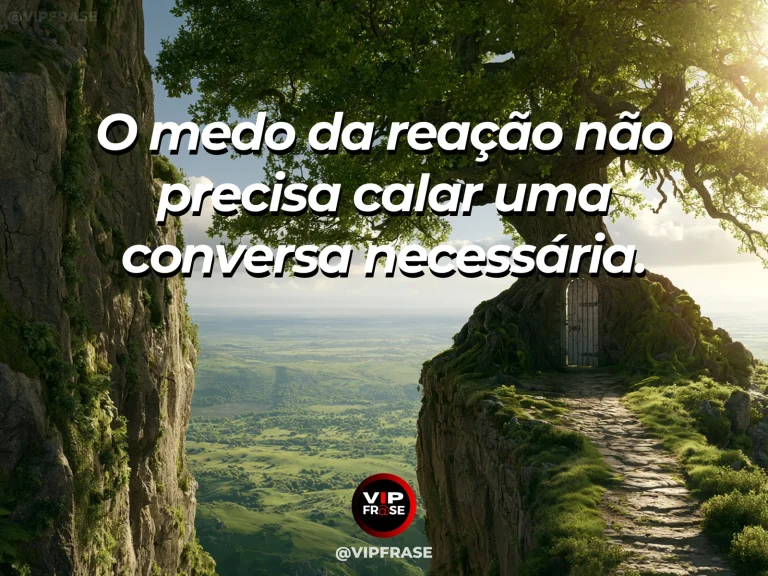 Mensagem de coragem para conversar, com cadeiras frente a frente em varanda florida.