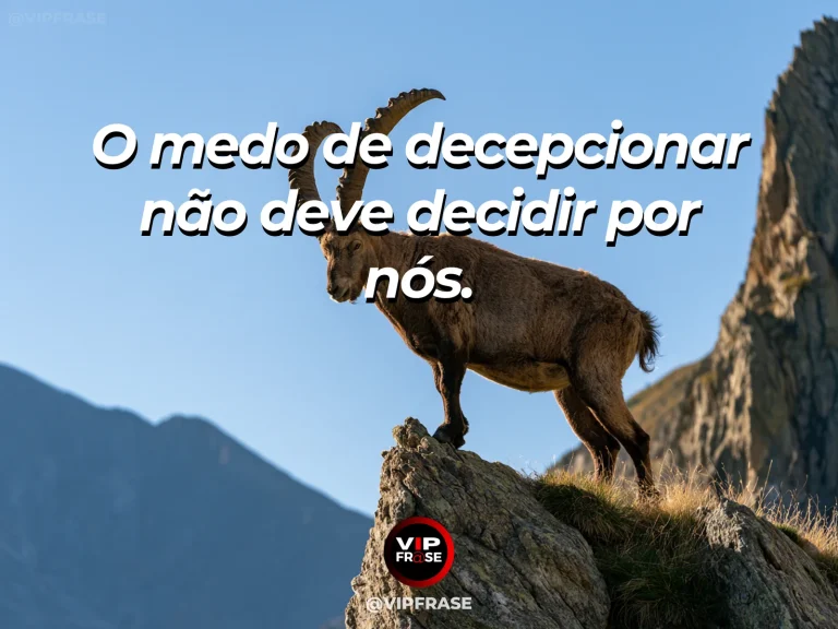 Arte com frase de coragem sobre o medo de decepcionar, em cenário de ibex choosing its own safe mountain trail away from a herd.