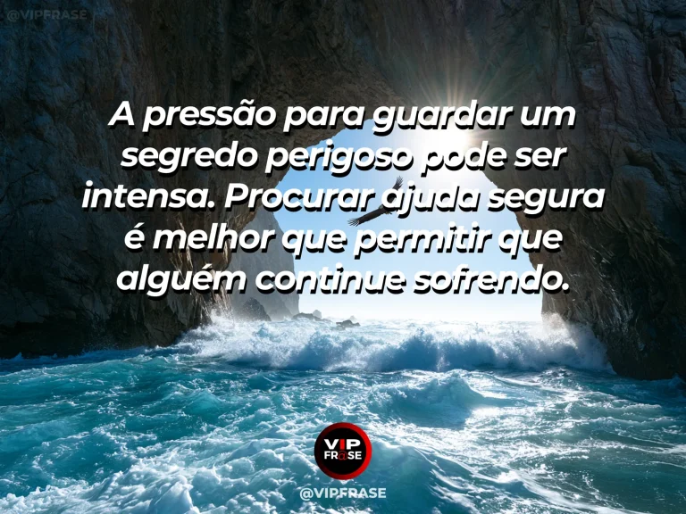 Arte com frase de coragem sobre romper o silêncio diante do perigo, em cenário de shining over an immense blue sea through a dark rock passage.