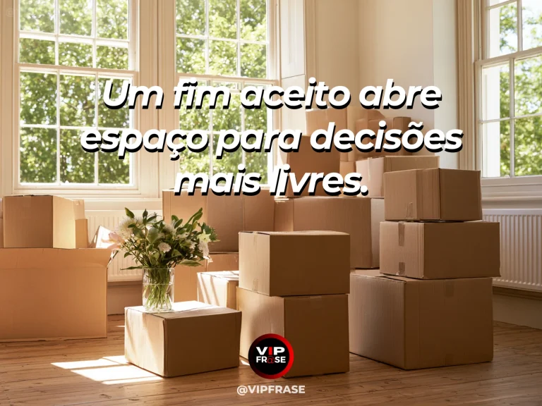 Frase sobre recomeço e encerrar uma fase para escolher livremente, em cena de portão aberto no final de uma alameda para um jardim amplo e radiante.