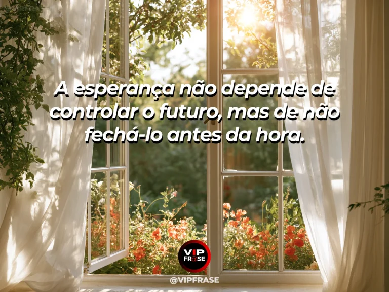 Frase de esperança com grandes portas abertas para um jardim luminoso e céu azul.