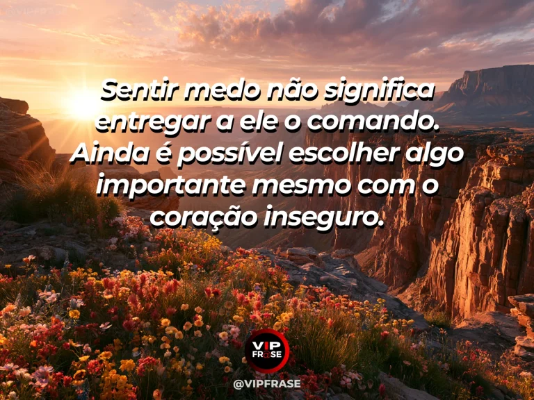 Passarela sobre montanhas com céu claro e luz forte, representando uma mensagem de esperança.
