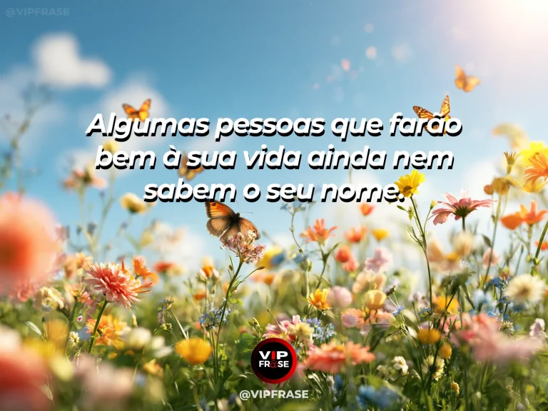Frase de esperança com duas cadeiras vazias em café de jardim iluminado.