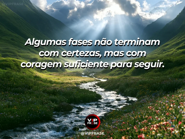 Frase de esperança com trilha saindo da neblina e entrando em um vale iluminado.