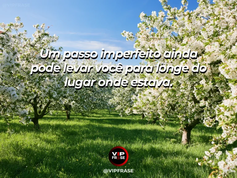 Frase de esperança com caminho irregular de pedras atravessando um campo iluminado.