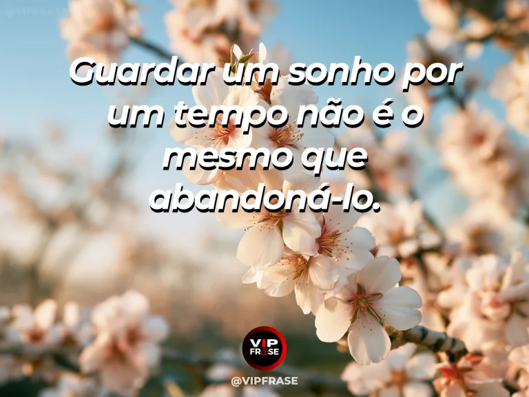Frase de esperança com caderno fechado com flores frescas junto a uma janela ensolarada.