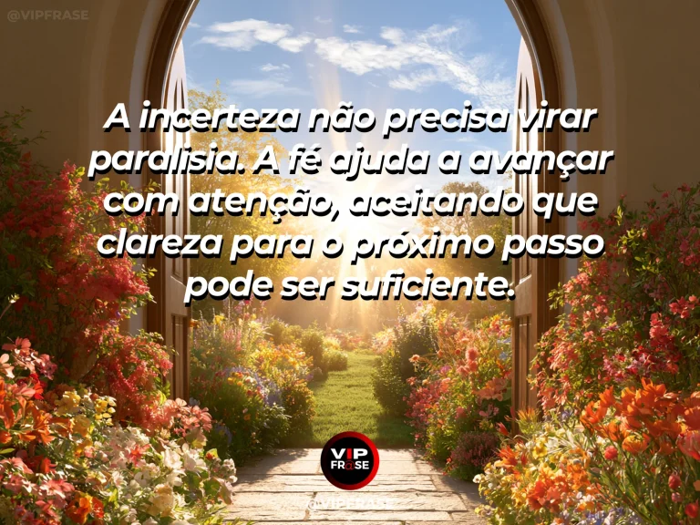 Mensagem de fé e confiança com passarela seguindo por montanhas cobertas de névoa clara.