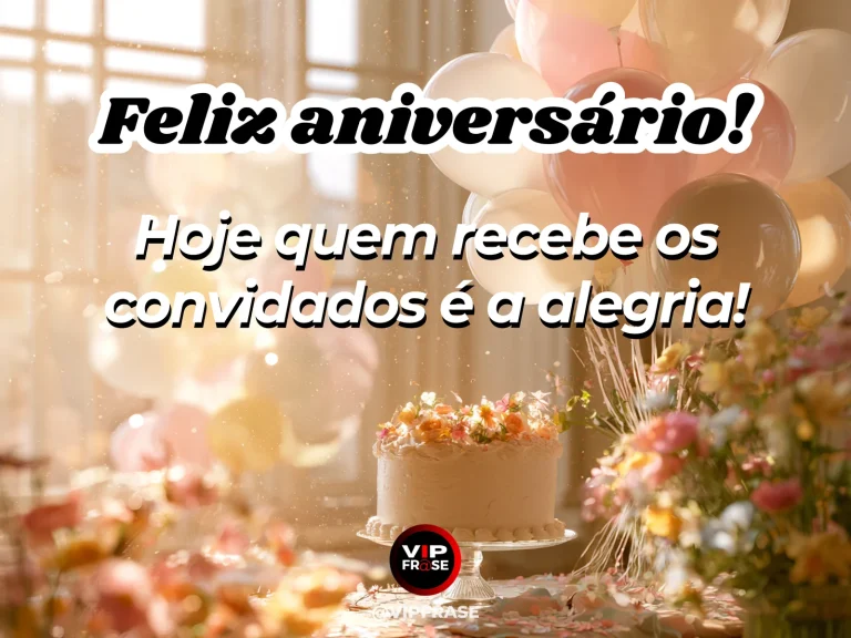 Imagem de aniversário bem-humorada sobre a alegria de receber os convidados, mostrando bolo claro com flores e balões em ambiente iluminado.