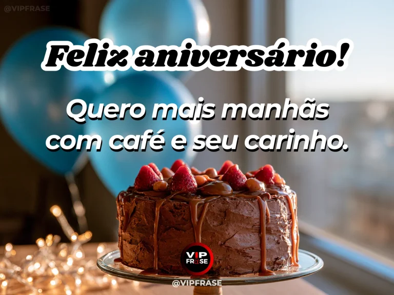 Mensagem de aniversário para namorado sobre amor, com duas xícaras de café e peônias em mesa clara.