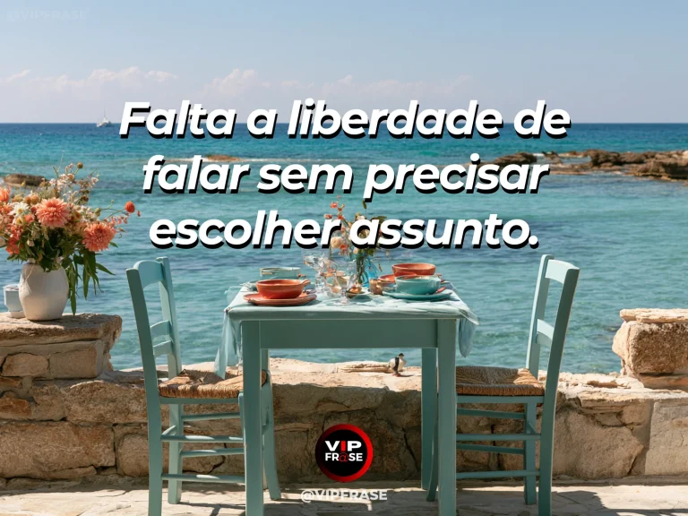 Arte de frase de saudade com mesa de jardim com duas cadeiras e xícaras vazias.