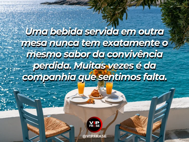 Arte de frase de saudade com duas xícaras de café à janela de casa ensolarada.