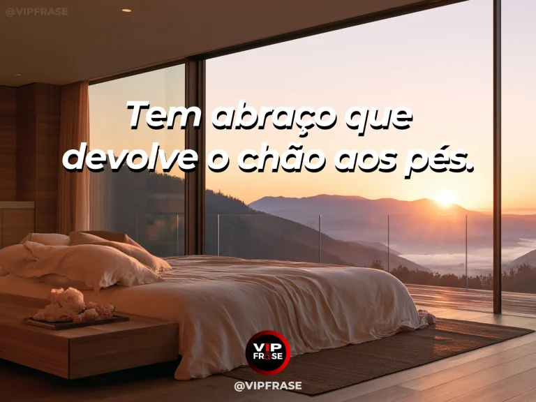 Frase de status sobre o acolhimento de um abraço com duas pessoas se abraçando num campo ensolarado.
